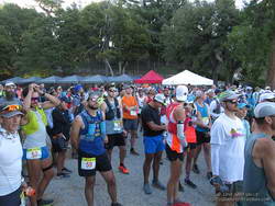 60K, 50K and 25K runners at the Starting line for the 2019 Angeles National Forest Trail Races