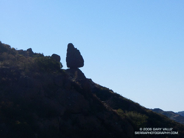 Balance Rock above Echo Cliffs.