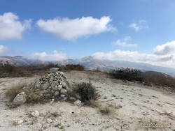 Cairn at Fossil Point, the highest point of the Chumash - Las Llajas Loop.