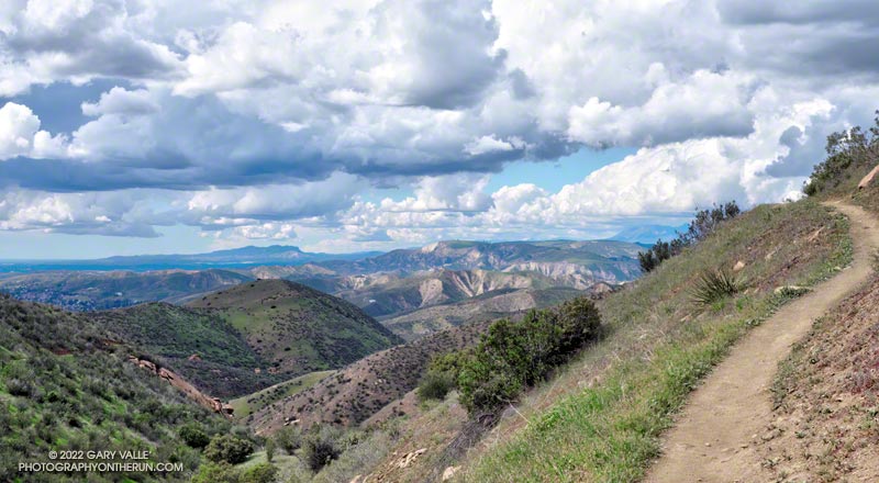 A spectacular Spring day on the Chumash Trail in Simi Valley