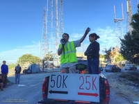 Gary Hilliard (with wife Pam) briefs the runners on the details of the 50K and 25K courses.