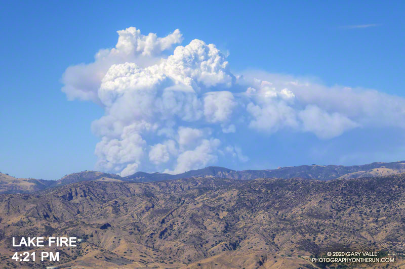 Lake Fire pyrocumulus cloud at about 4:21 p.m.