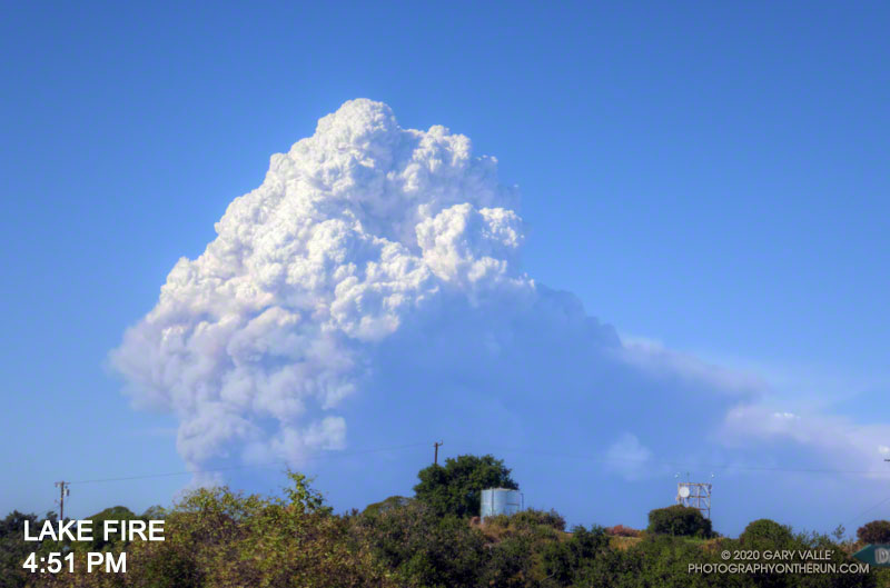 Lake Fire pyrocumulus cloud at about 4:51 p.m.