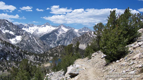 Spectacular running at 11,000 ft near Bullfrog Lake