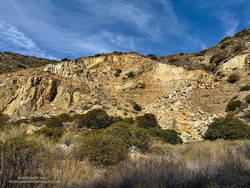 New rockslide on an old landslide scar in Serrano Canyon (thumbnail)