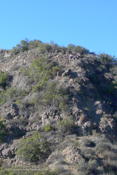 Hikers descending the east/southeast ridge of Ladyface