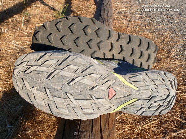 Soles of the Salomon SpeedComp (front) and SpeedCross 2.